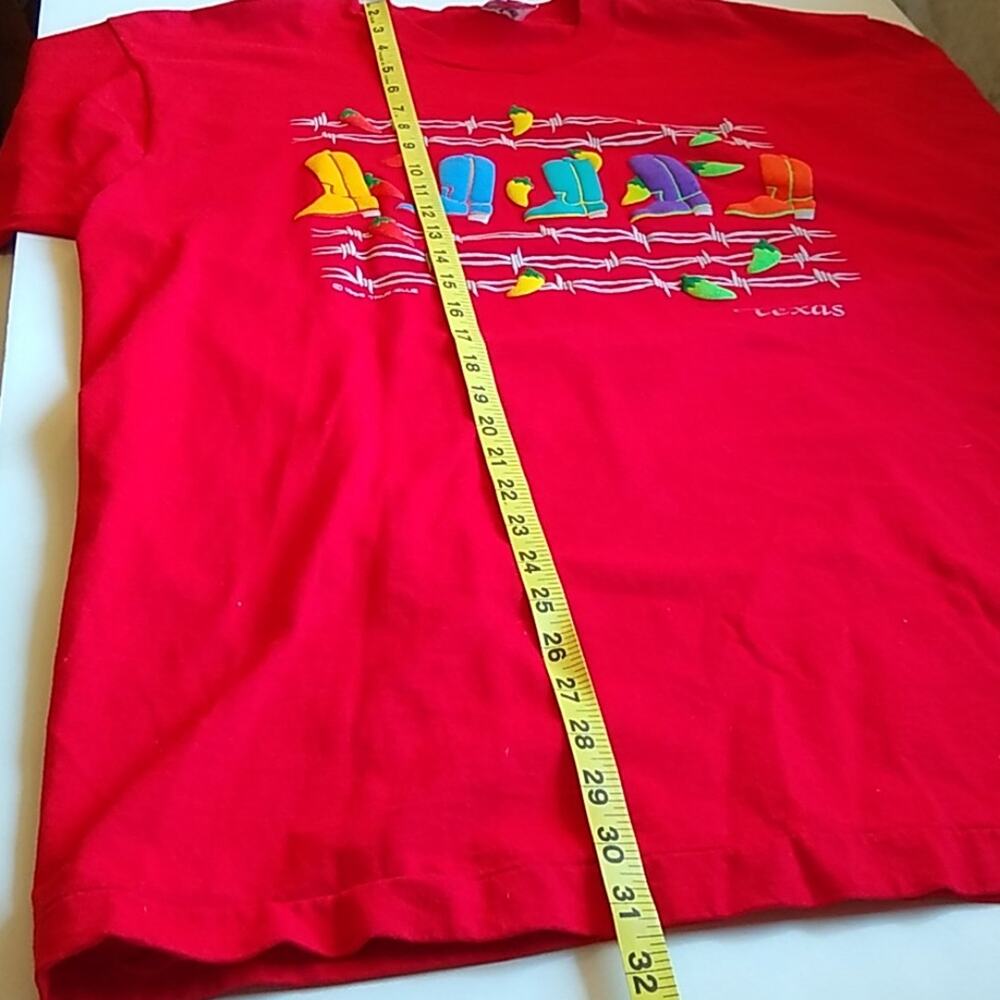 Texas Women's size XL embroidered red Boots themed t-shirt. - Picture 8 of 9